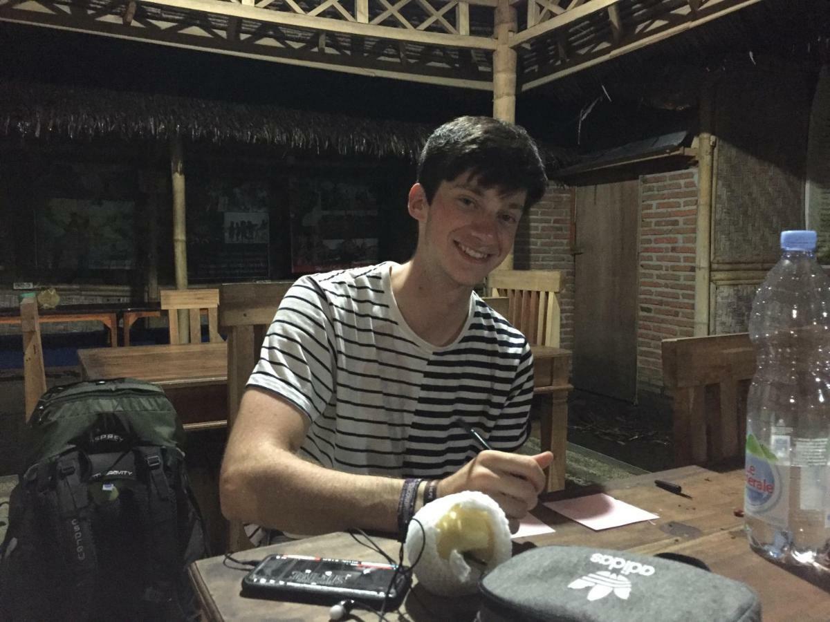 Backpacker Kawah Ijen Vandrarhem Banyuwangi  Exteriör bild